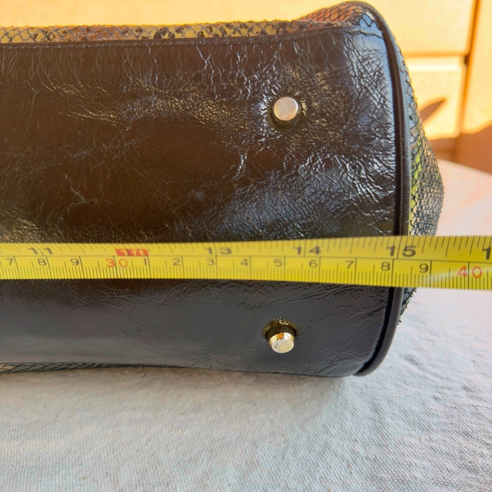 The Find | Chic Snakeskin Hobo Bag in Black and Brown | like new condition - Picture 8 of 9